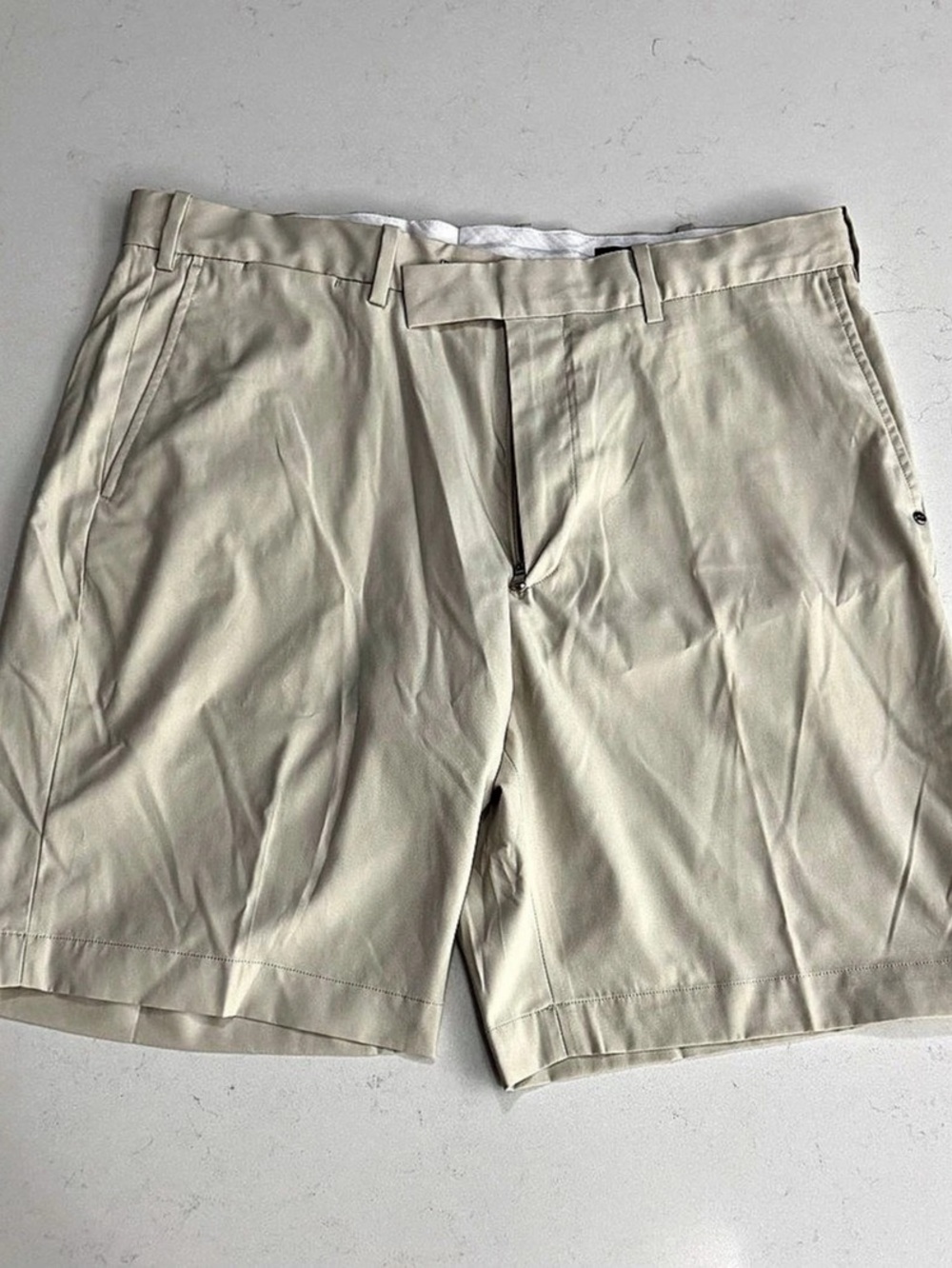 Ralph Lauren Classic Fit Shorts in Light Khakhi Waist 36